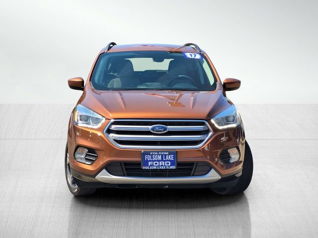 Certified 2017 Ford Escape SE w/ Equipment Group 201A AWD/4WD image 2