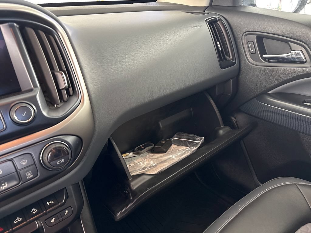 Used 2019 Chevrolet Colorado Z71 AWD/4WD image 41
