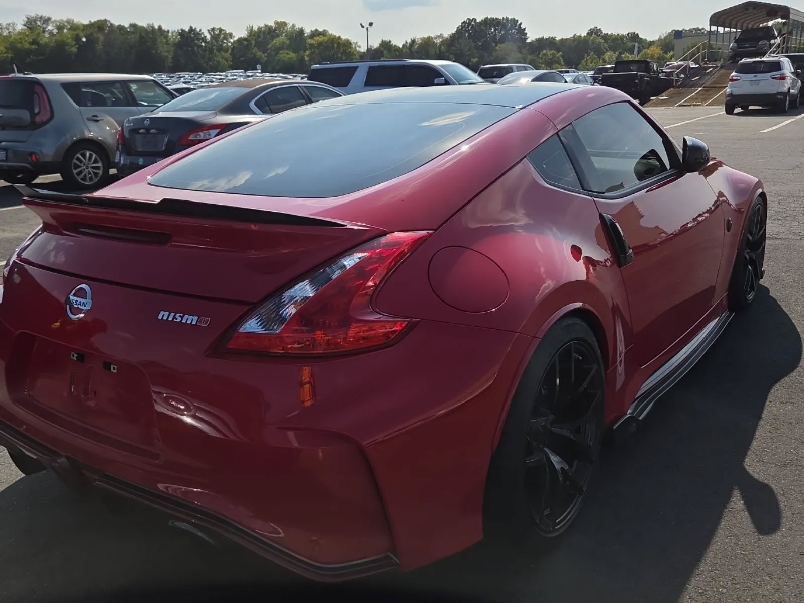 Used 2017 Nissan 370Z NISMO RWD image 5