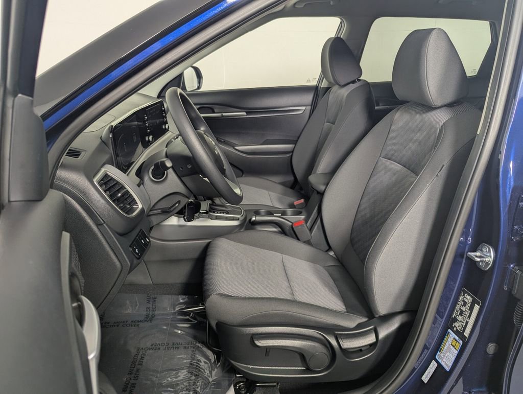 Used 2026 Kia Seltos LX FWD image 12