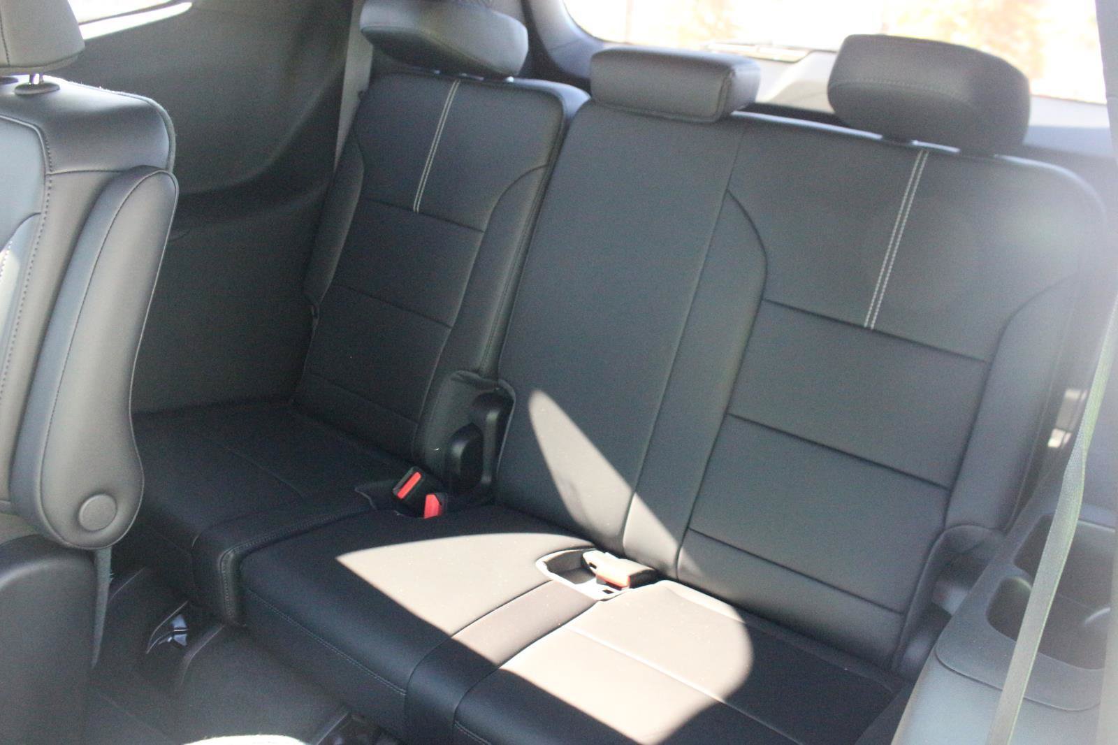 New 2025 GMC Acadia Elevation w/ Elevation Premium Package FWD image 11