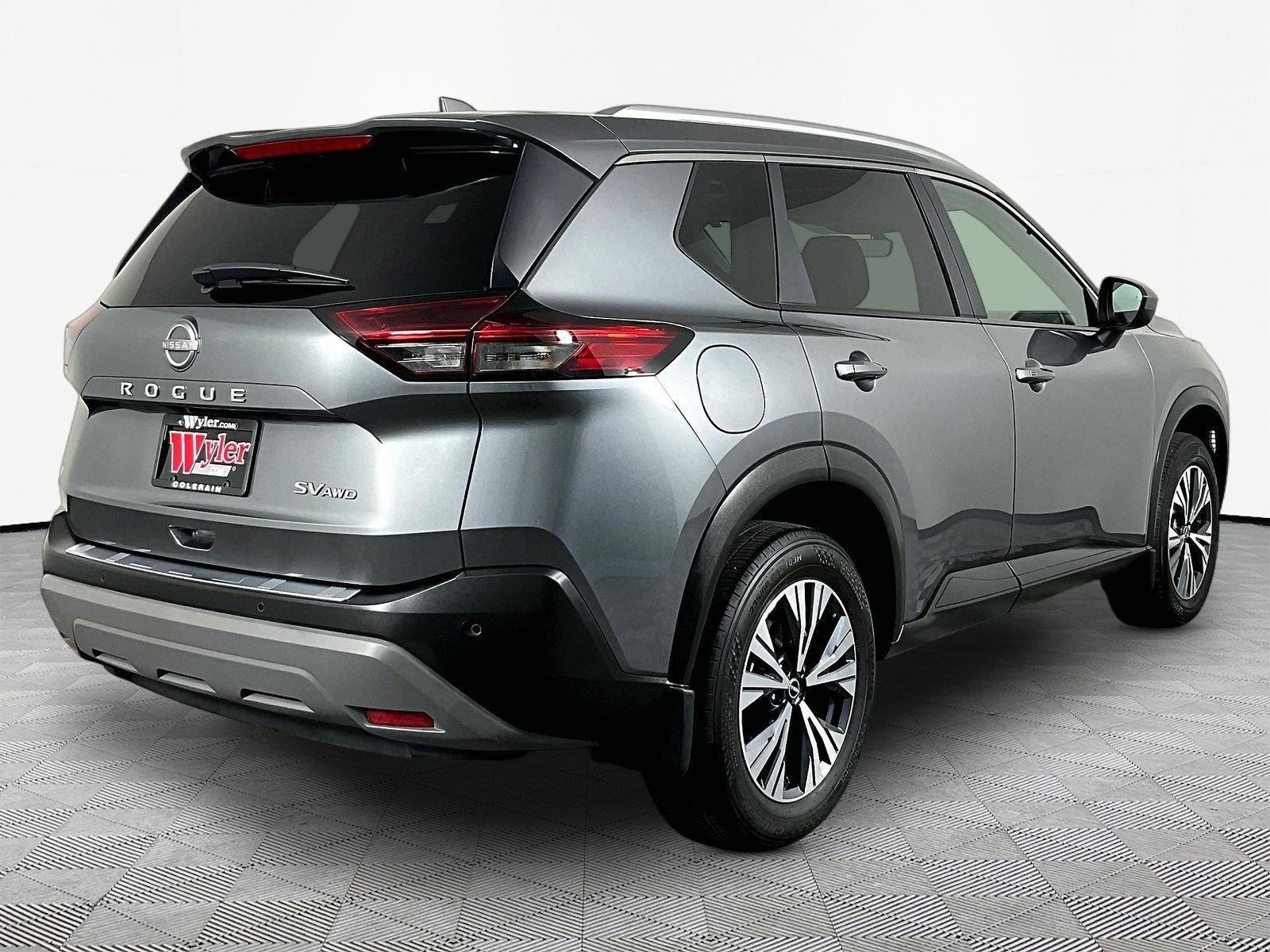 Certified 2023 Nissan Rogue SV w/ SV Premium B Package AWD/4WD image 6