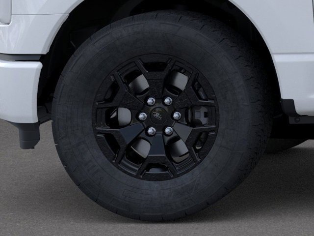 New 2025 Ford F150 Lightning XLT image 19
