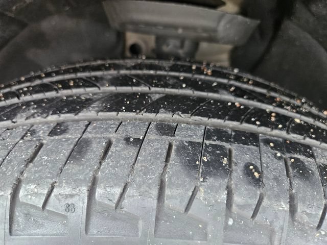 Used 2022 Chevrolet Equinox LT FWD image 28