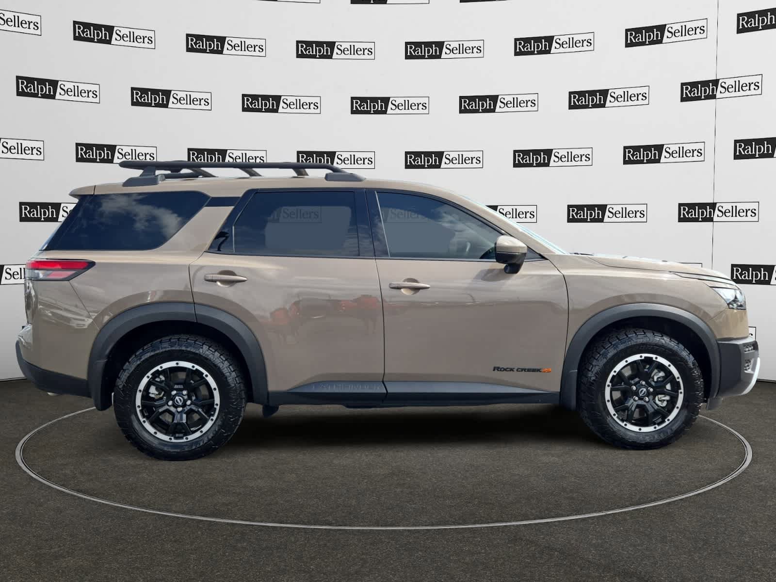 Used 2025 Nissan Pathfinder Rock Creek AWD/4WD image 7