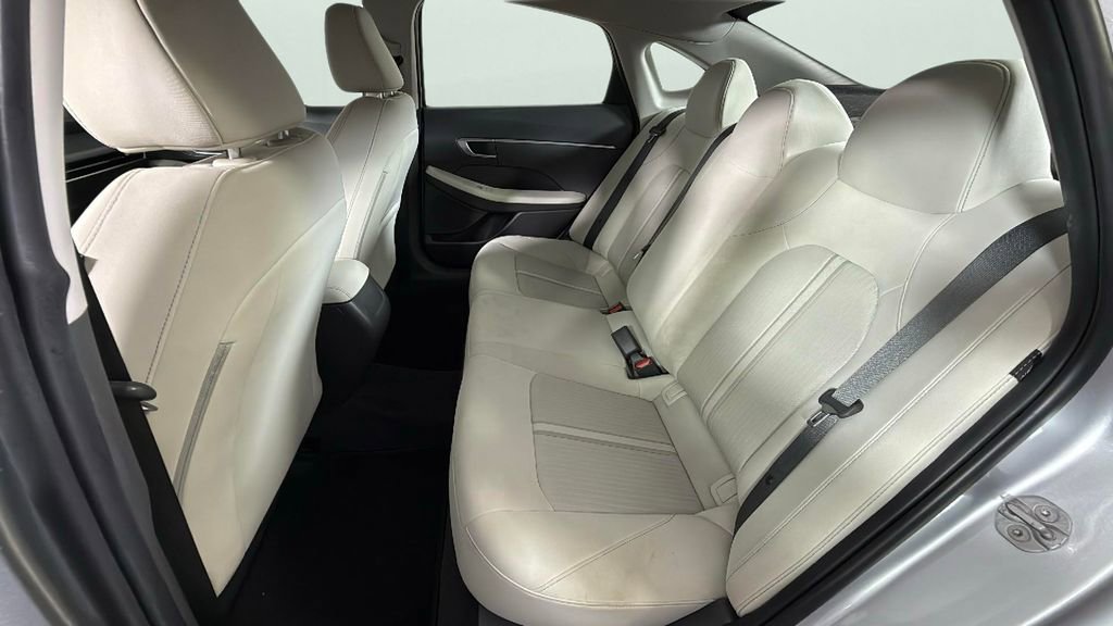 Used 2025 Hyundai Sonata SE image 24