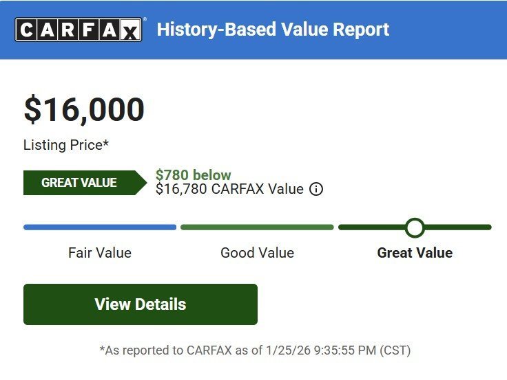 Used 2021 Nissan Frontier SV w/ Midnight Edition Floor Mats image 2