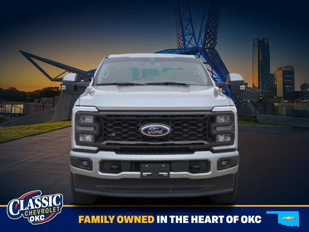 Used 2023 Ford F250 Lariat w/ Lariat Ultimate Package AWD/4WD image 2