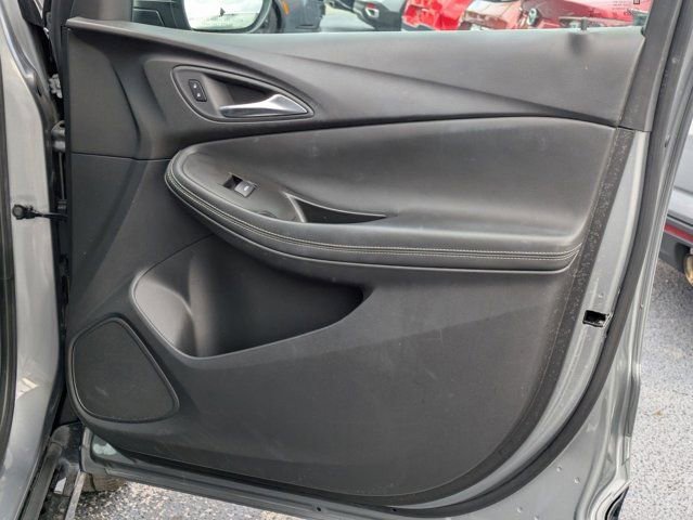 Used 2024 Buick Encore GX Sport Touring w/ Comfort Package image 27