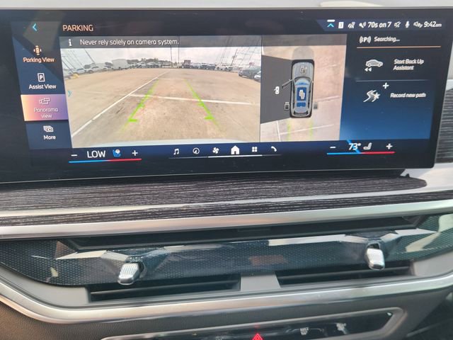 Used 2026 BMW X7 xDrive40i w/ M Sport Package image 17