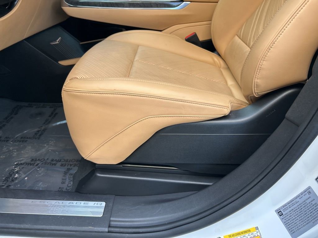 Used 2025 Cadillac Escalade IQ Sport 2 image 56