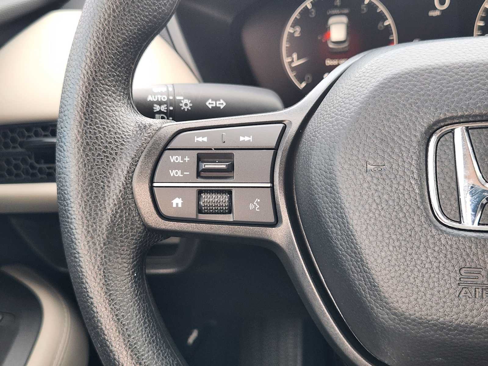 Certified 2026 Honda HR-V LX image 26