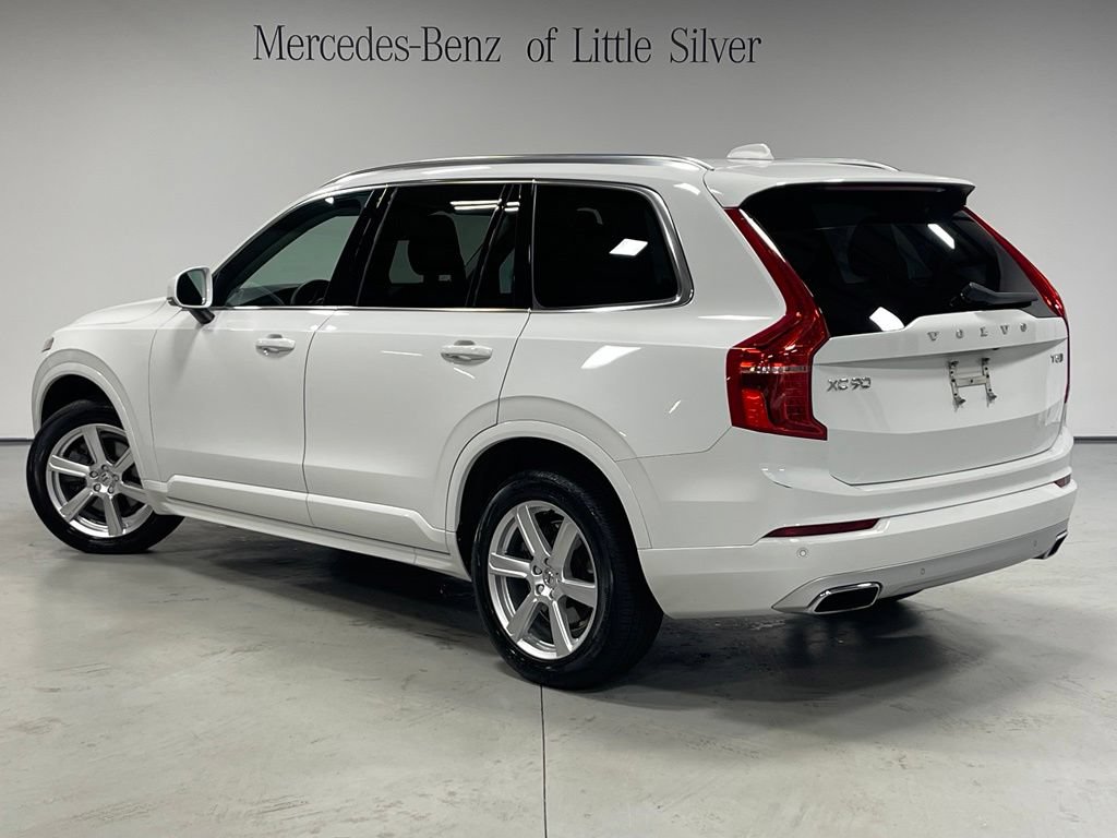 Used 2021 Volvo XC90 T5 Momentum AWD/4WD image 3