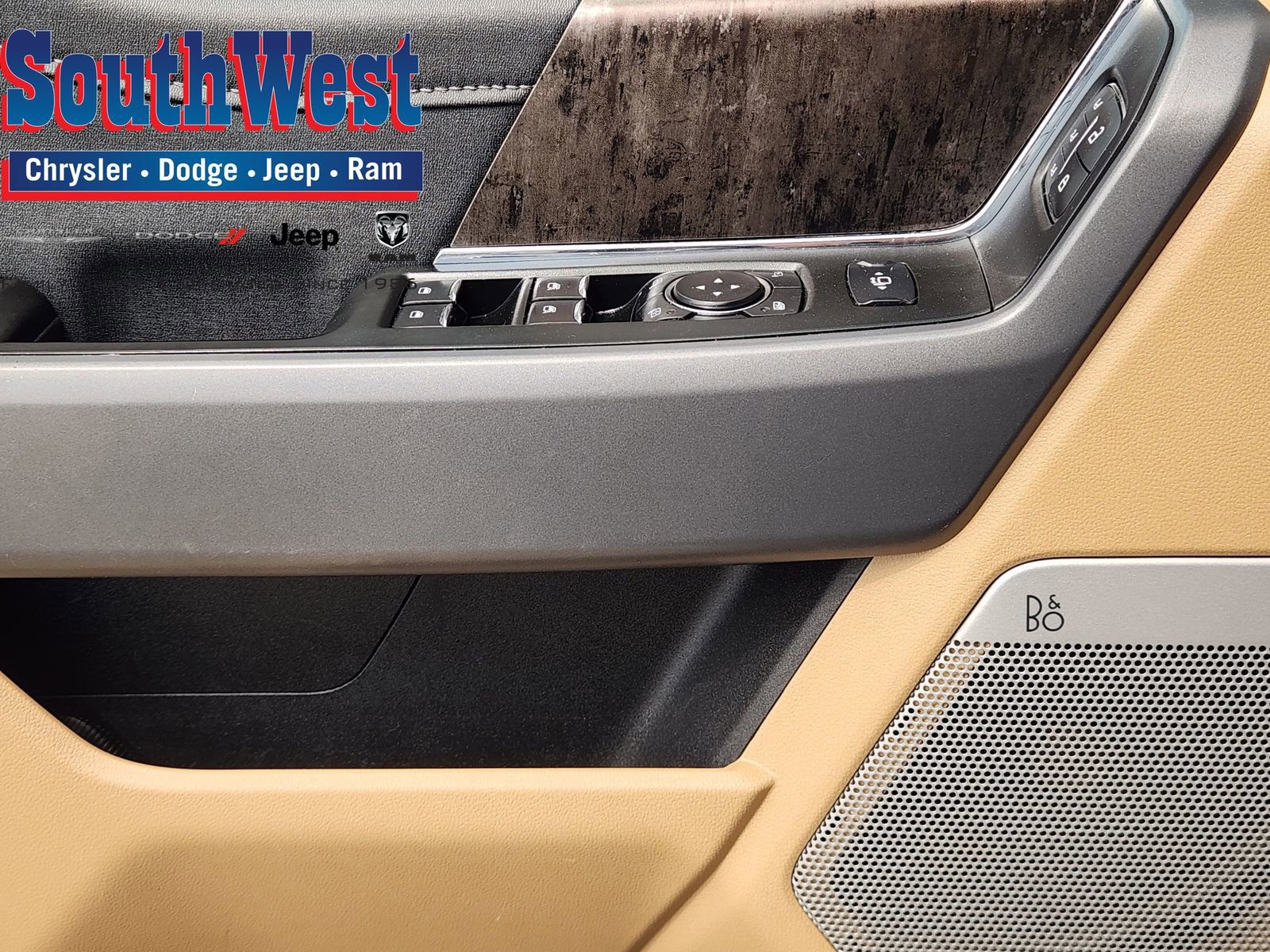 Used 2024 Ford F450 Lariat w/ Lariat Ultimate Package image 24