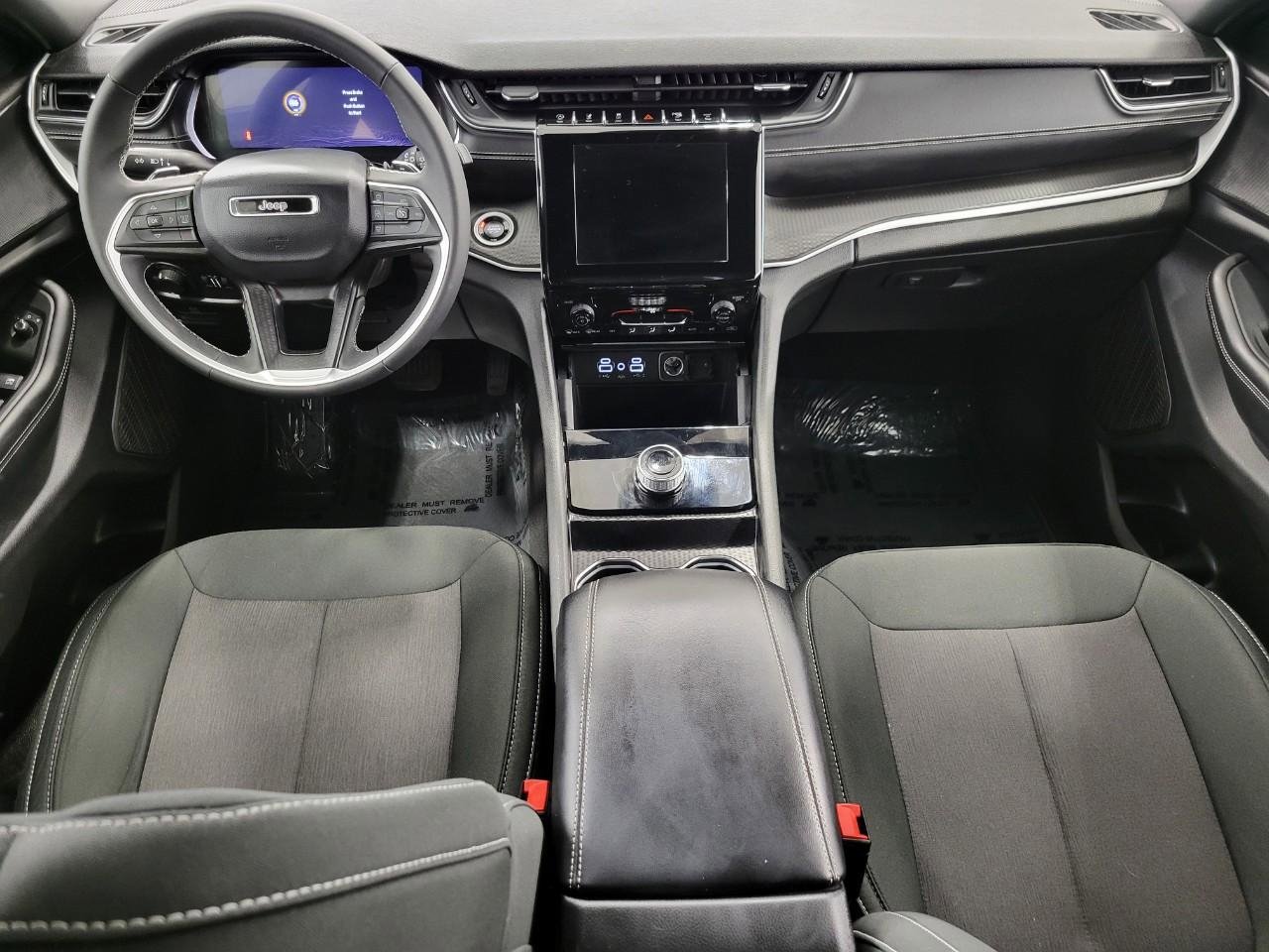 Used 2024 Jeep Grand Cherokee L Laredo AWD/4WD image 7