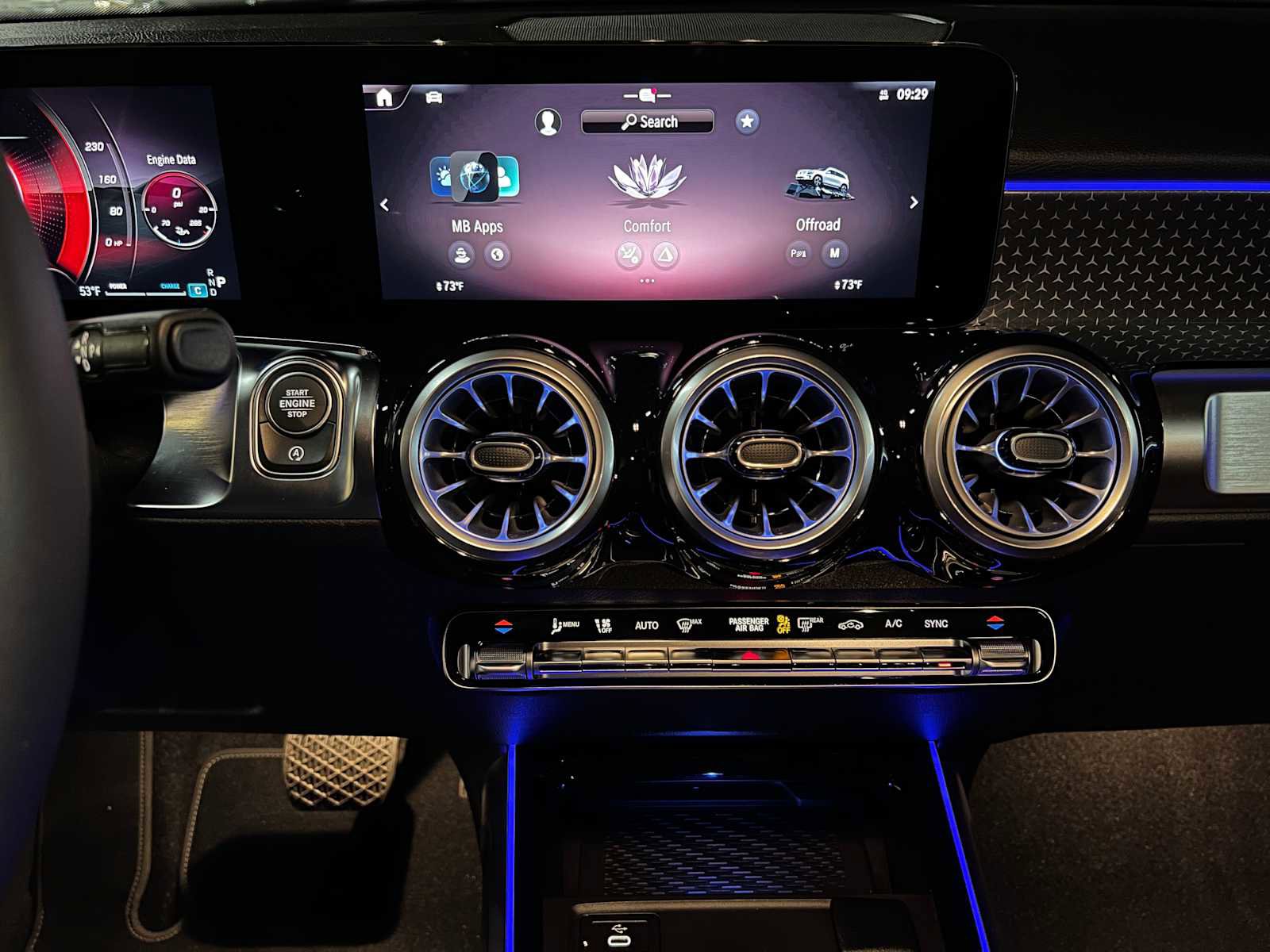 Certified 2025 Mercedes-Benz GLB 250 4MATIC image 33