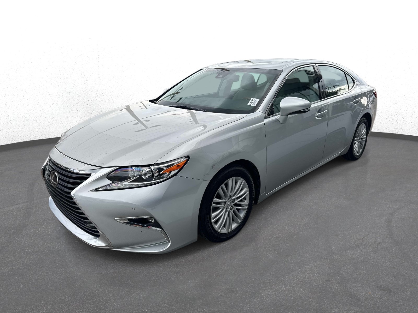 Used 2017 Lexus ES 350 w/ Premium Package FWD image 7