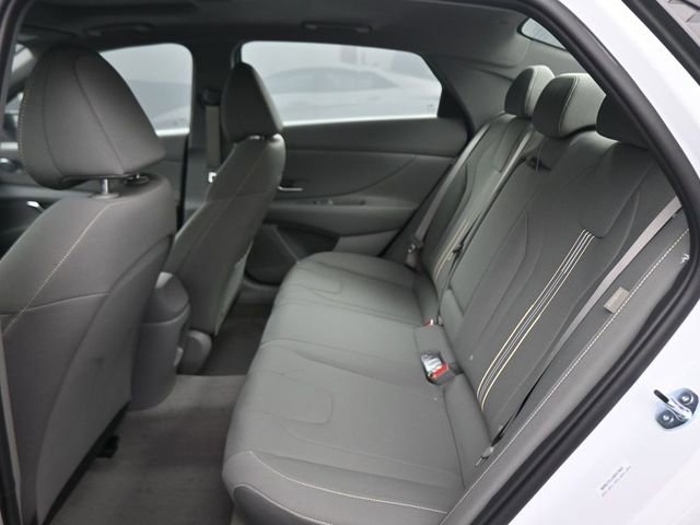 New 2026 Hyundai Elantra SEL Sport Premium FWD image 15