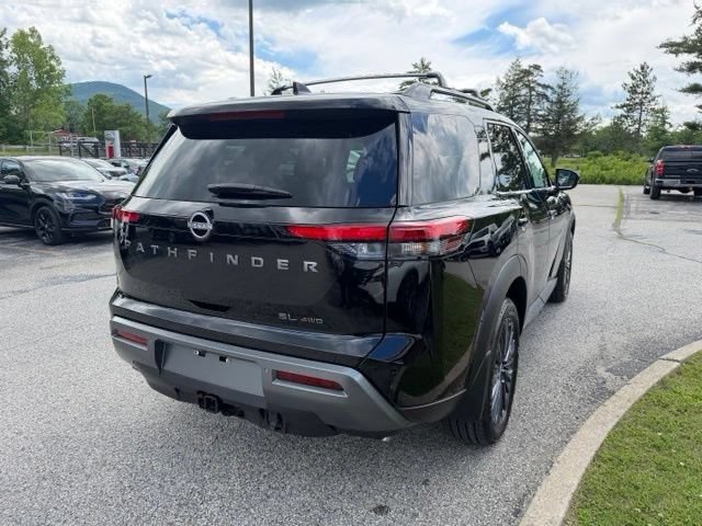 New 2026 Nissan Pathfinder SL w/ SL Premium Package AWD/4WD image 5