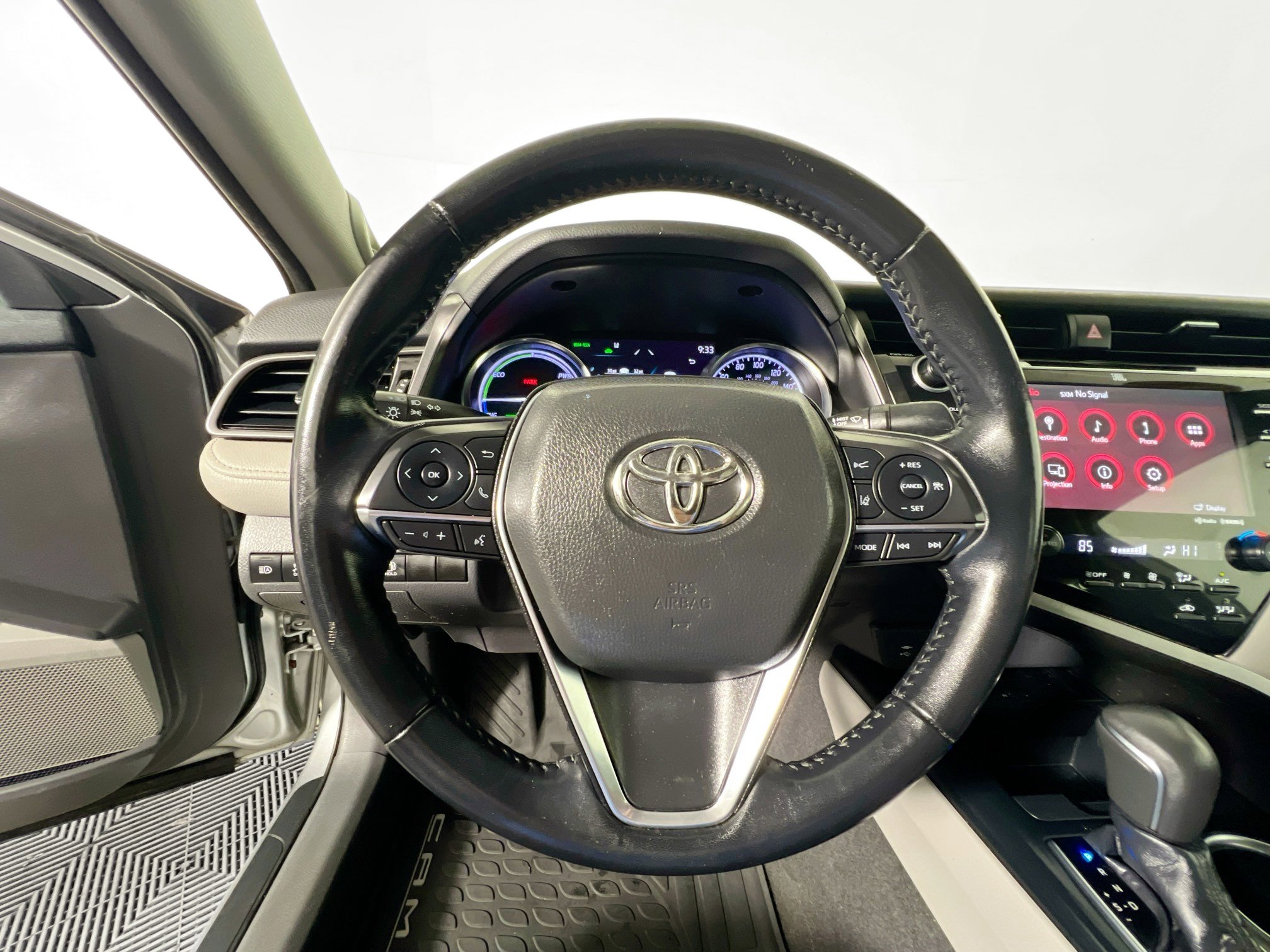 Used 2019 Toyota Camry XLE w/ Driver Assist Package image 17