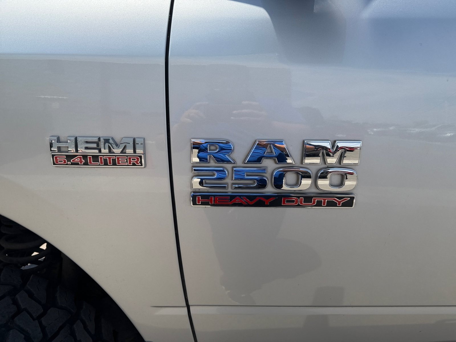 Used 2017 RAM 2500 Tradesman w/ Chrome Appearance Group AWD/4WD image 12