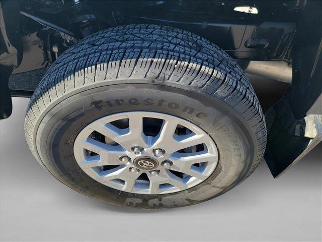 Used 2024 Toyota Tacoma SR5 image 12
