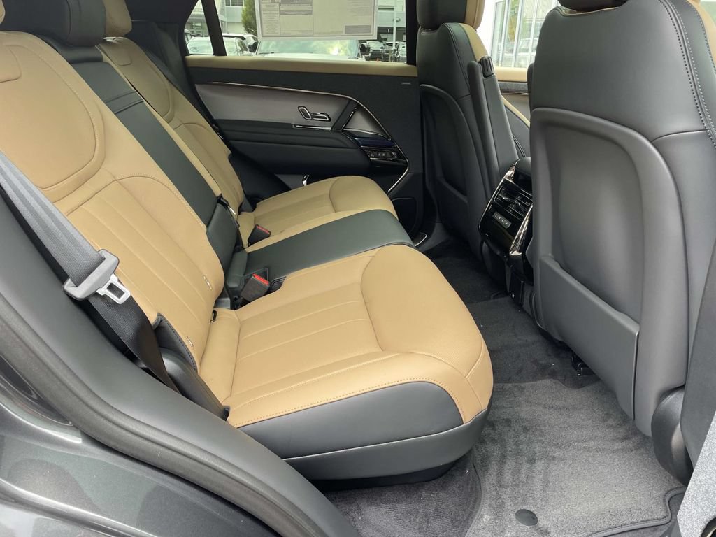 New 2026 Land Rover Range Rover Sport Dynamic SE AWD/4WD image 19