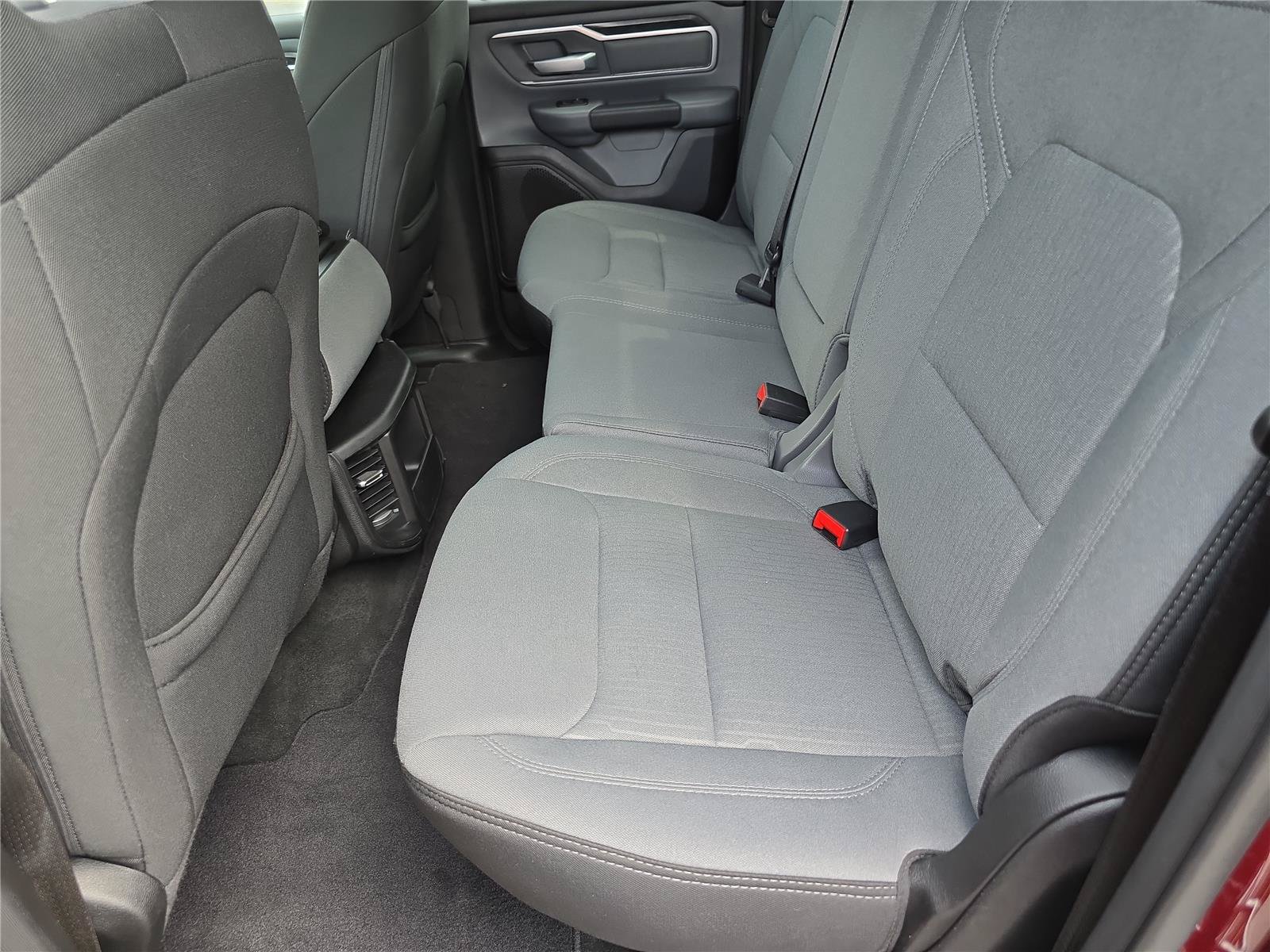 Used 2021 RAM 1500 Big Horn AWD/4WD image 15