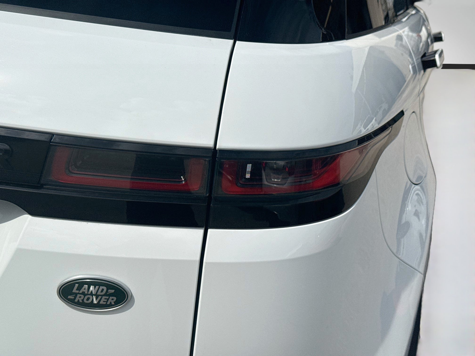 Used 2023 Land Rover Range Rover Evoque S AWD/4WD image 28