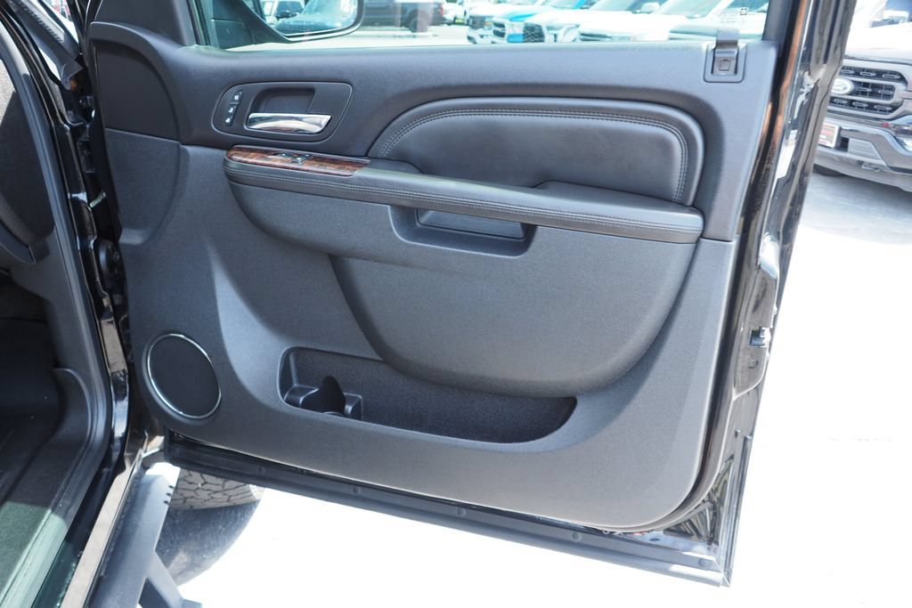 Used 2013 GMC Sierra 2500 Denali AWD/4WD image 20