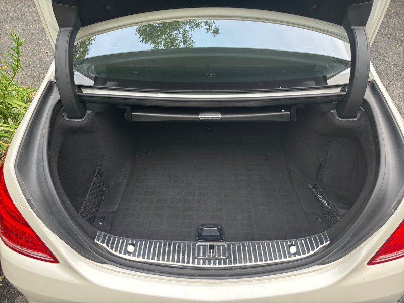 Used 2016 Mercedes-Benz S 550 Sedan image 38