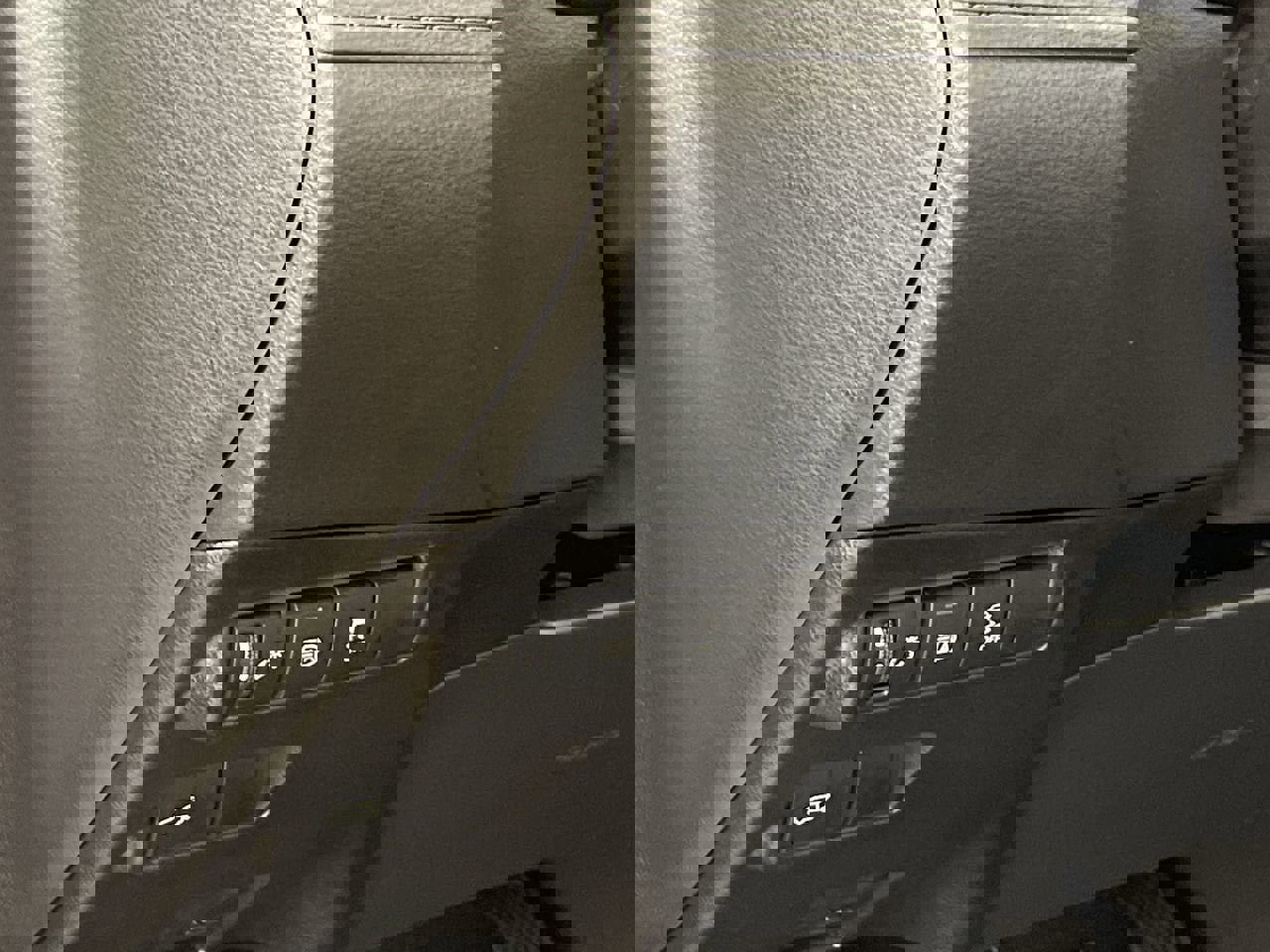 New 2026 Toyota Corolla Cross XLE image 13