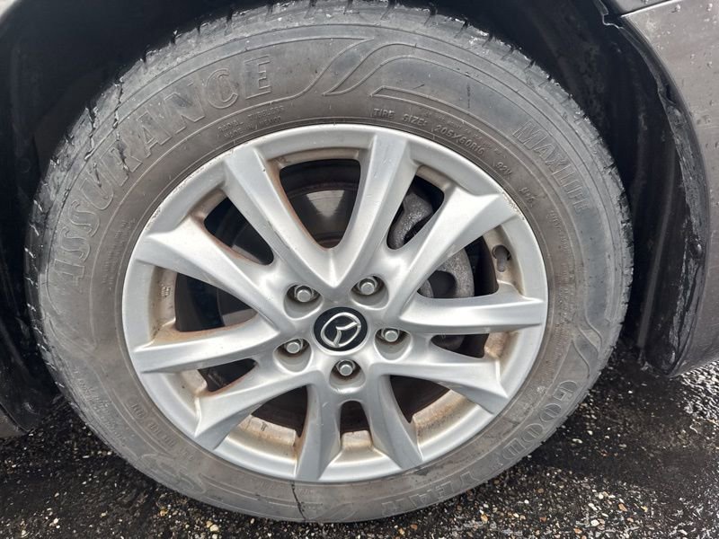 Used 2016 MAZDA MAZDA3 i Sport w/ Preferred Equipment Package image 8