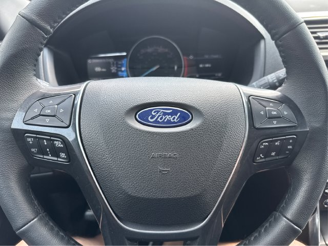 Certified 2018 Ford Explorer Limited w/ Equipment Group 301A AWD/4WD image 26