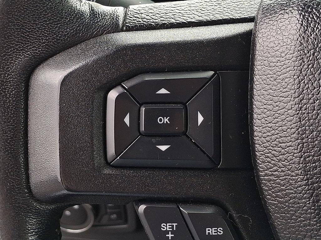 Used 2017 Ford F150 XLT w/ Equipment Group 302A Luxury AWD/4WD image 16