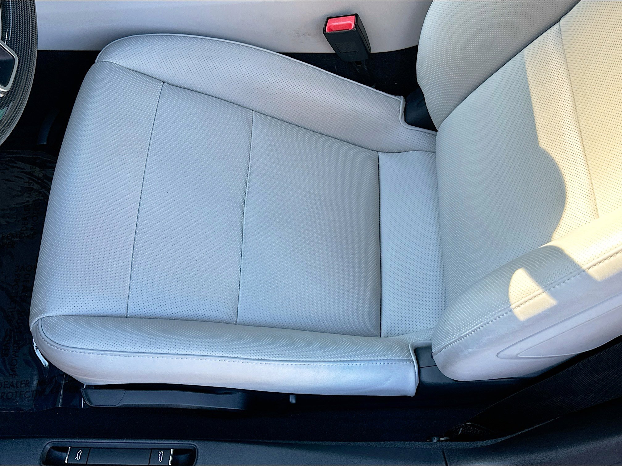 Used 2025 Porsche 718 Cayman image 18