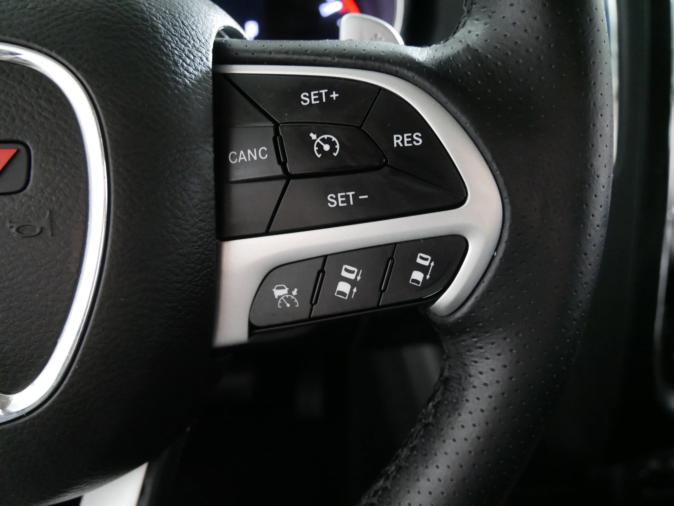 Used 2017 Dodge Durango Citadel w/ Technology Group image 28