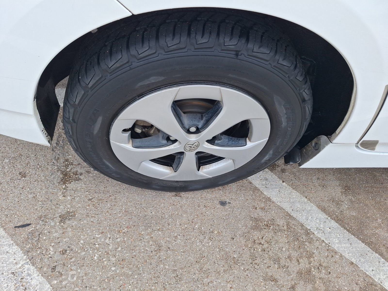 Used 2012 Toyota Prius Two image 11