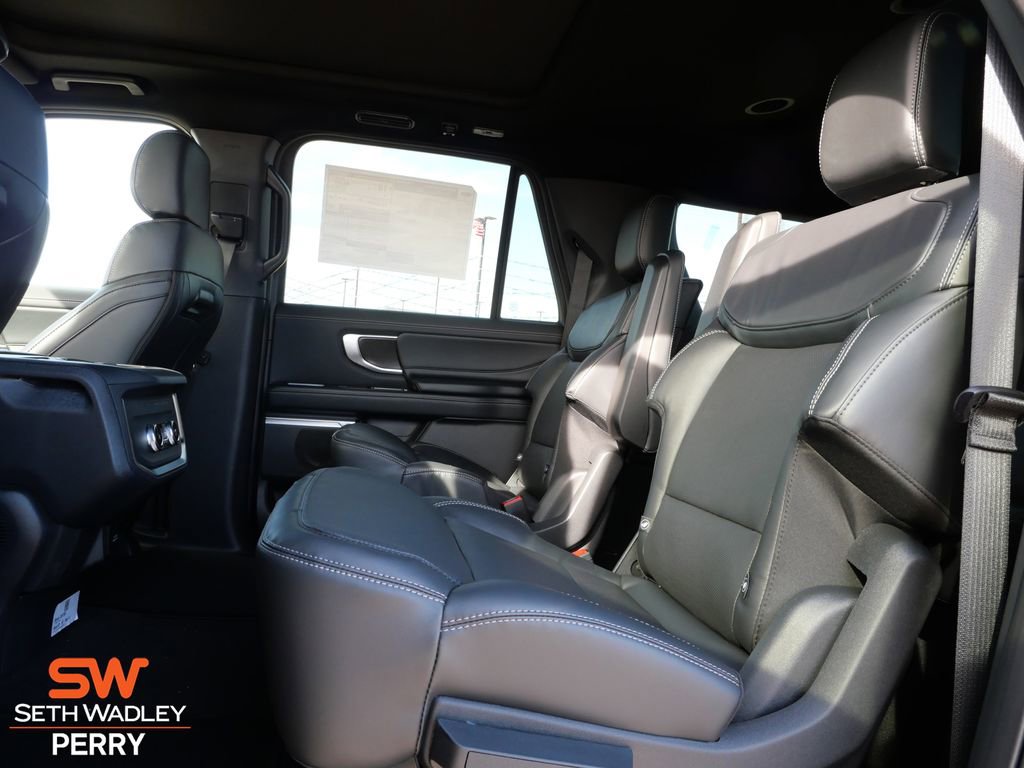 New 2025 Ford Expedition Max Platinum w/ Stealth Appearance Package image 18