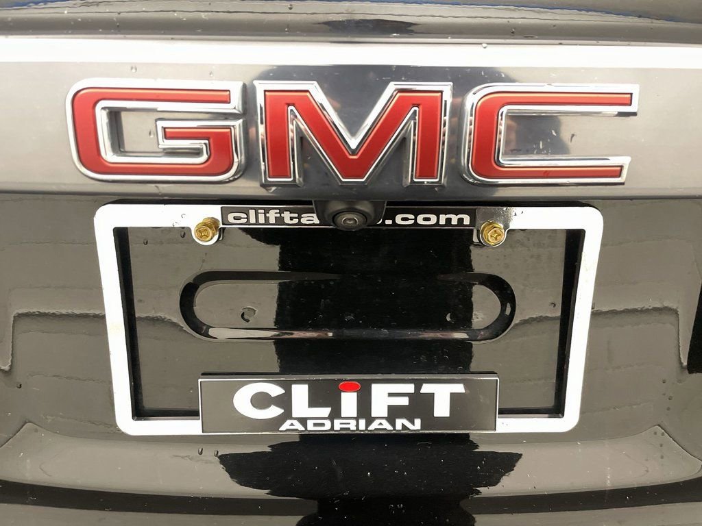 Used 2022 GMC Acadia AT4 image 27