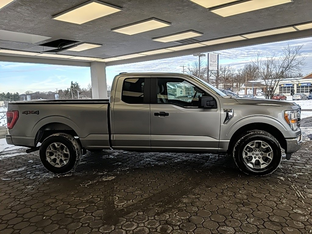 Certified 2022 Ford F150 XLT image 4