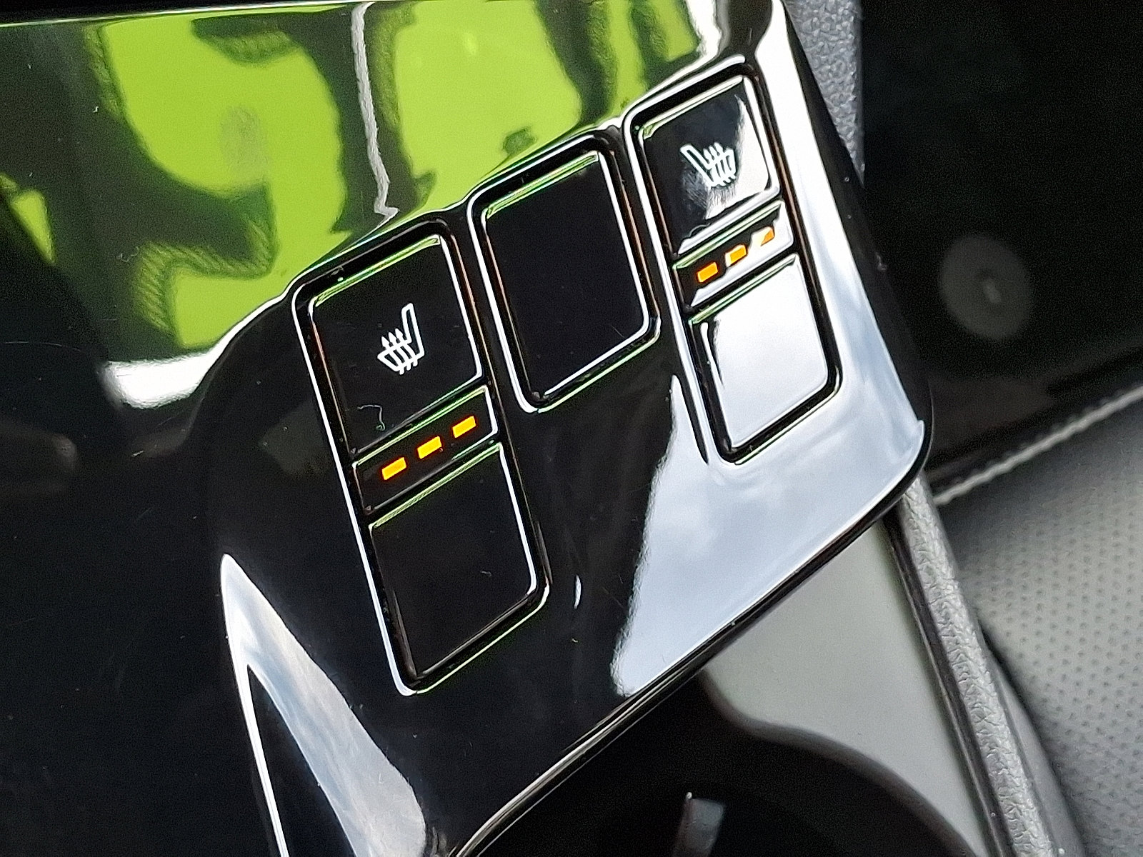 Certified 2025 Kia Sportage X-Line image 25