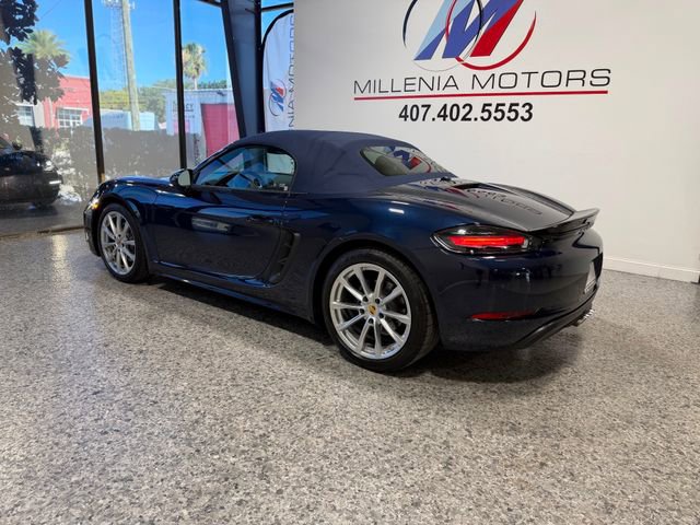 Used 2018 Porsche 718 Boxster RWD image 37