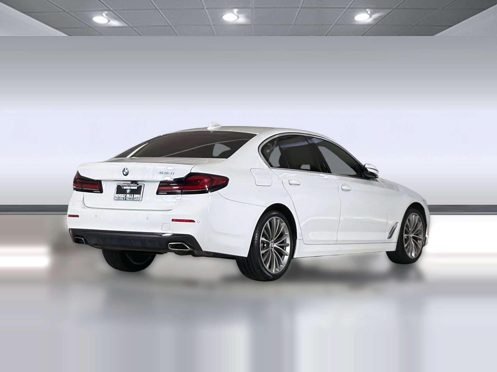 Used 2023 BMW 530i w/ Premium Package RWD image 8