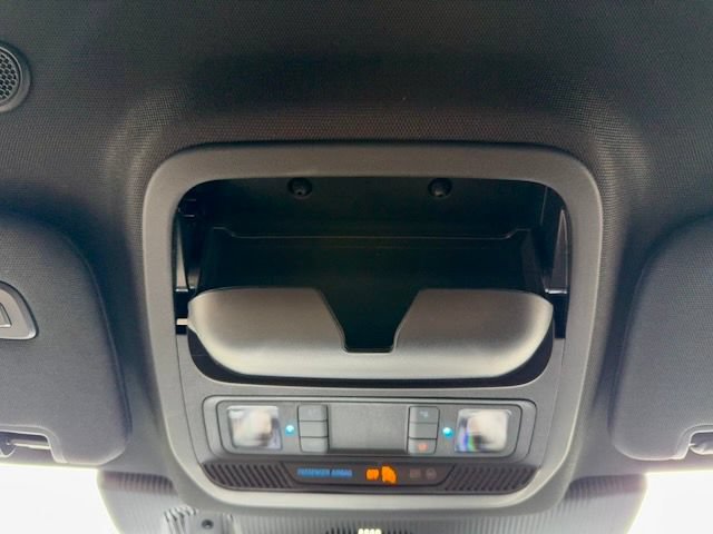 Used 2026 Ford Explorer Tremor w/ Tremor Convenience Package AWD/4WD image 31