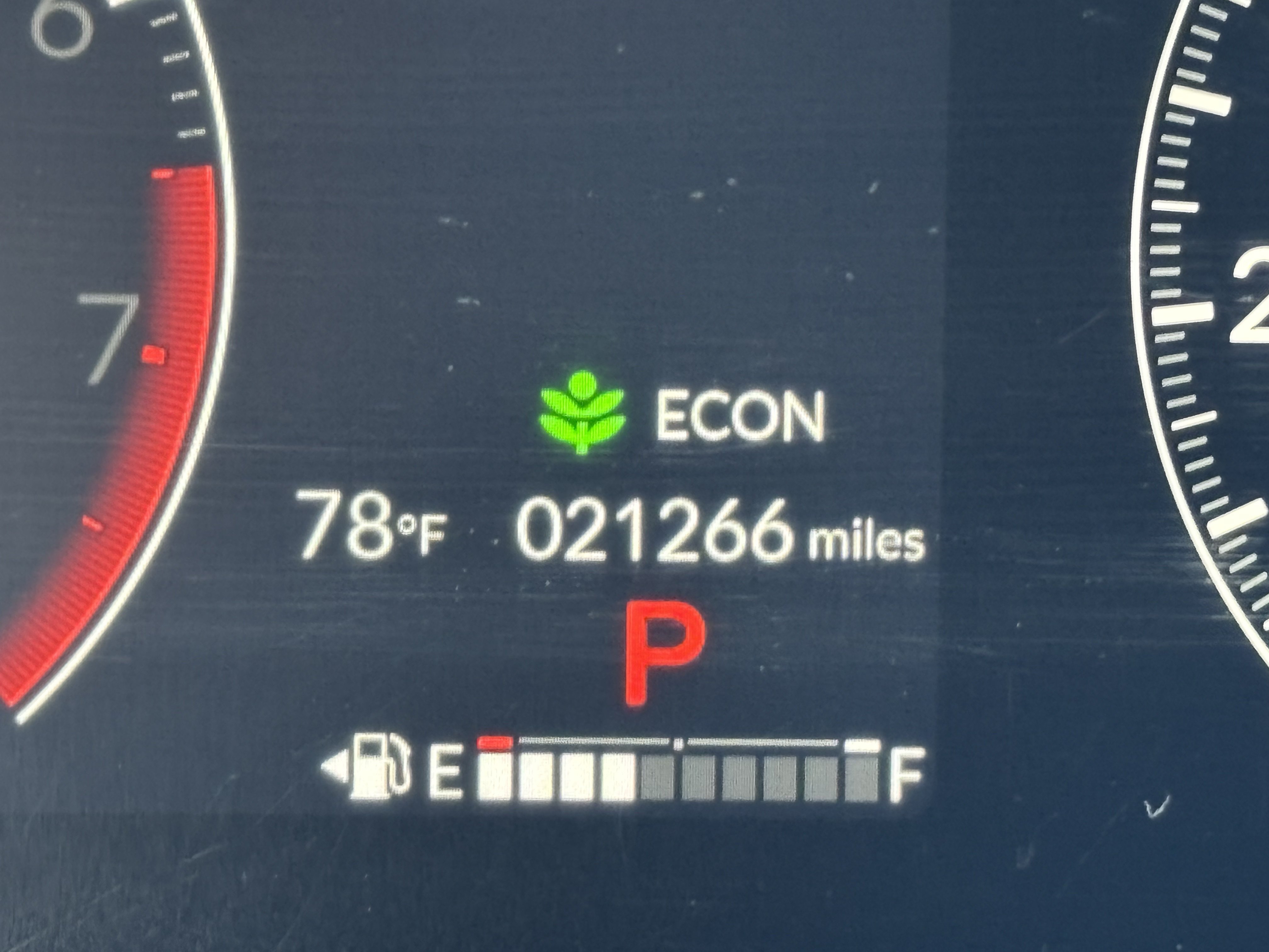 Used 2025 Honda Pilot Sport image 28