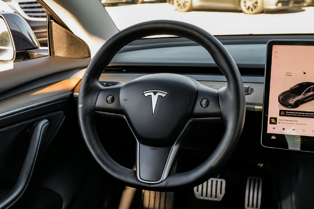 Used 2022 Tesla Model 3 Performance AWD/4WD image 12