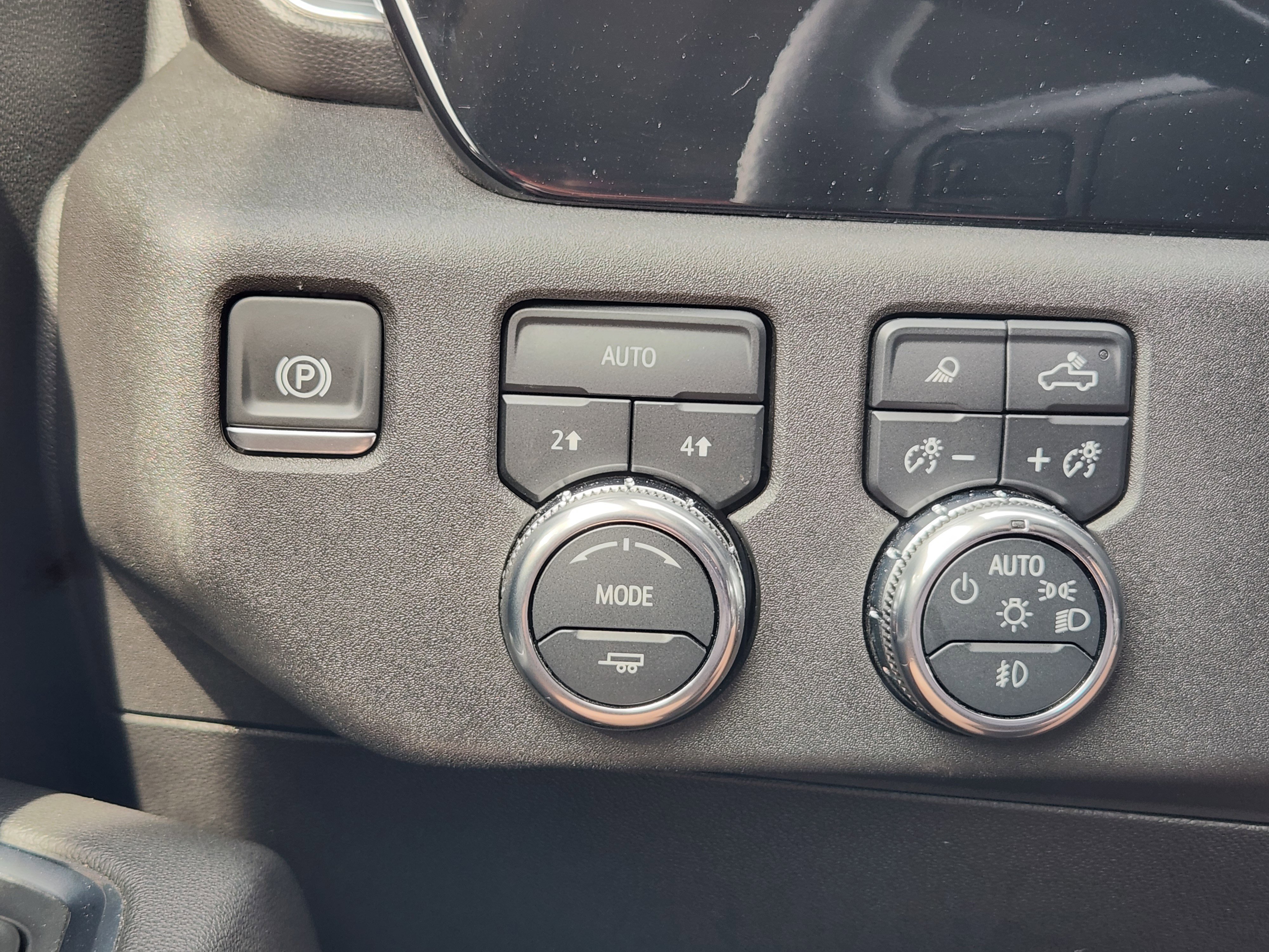 Used 2025 GMC Sierra 1500 SLT image 21