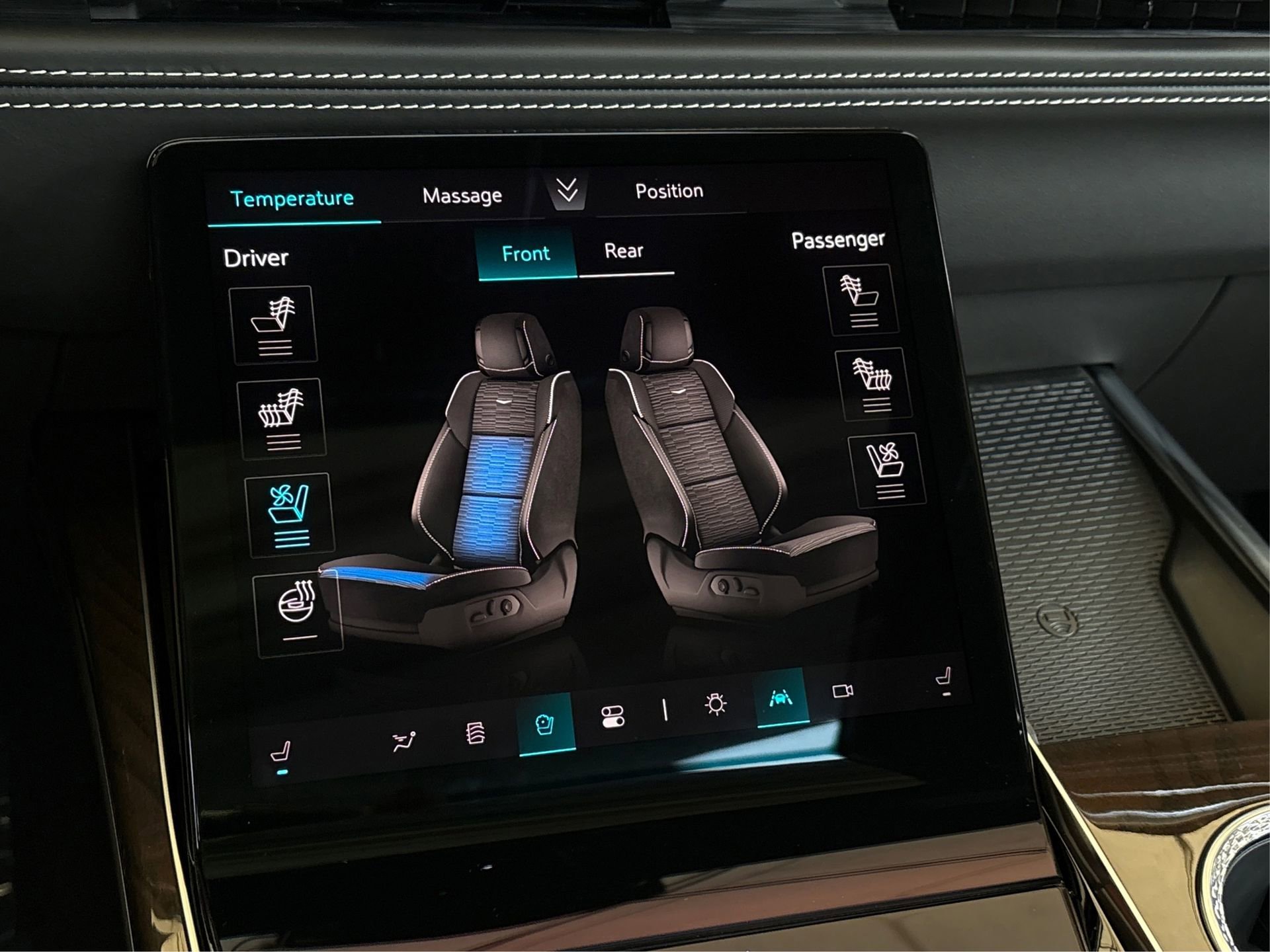 New 2026 Cadillac Escalade Platinum Sport AWD/4WD image 34