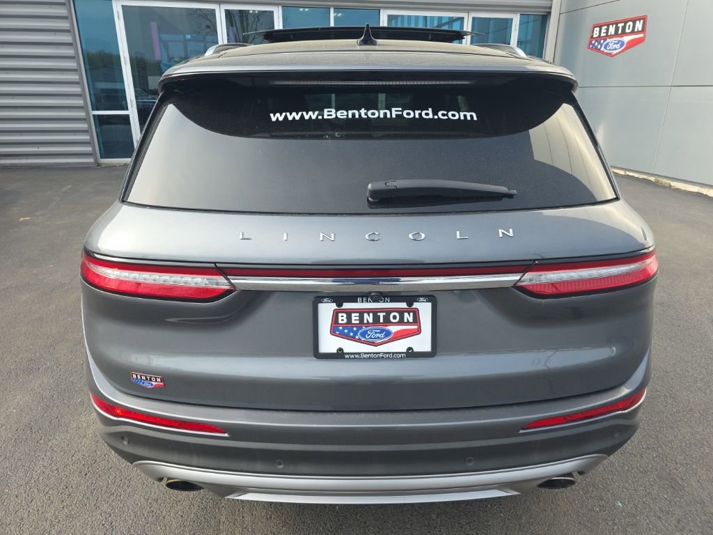 Used 2022 Lincoln Corsair AWD w/ Premium Package image 8